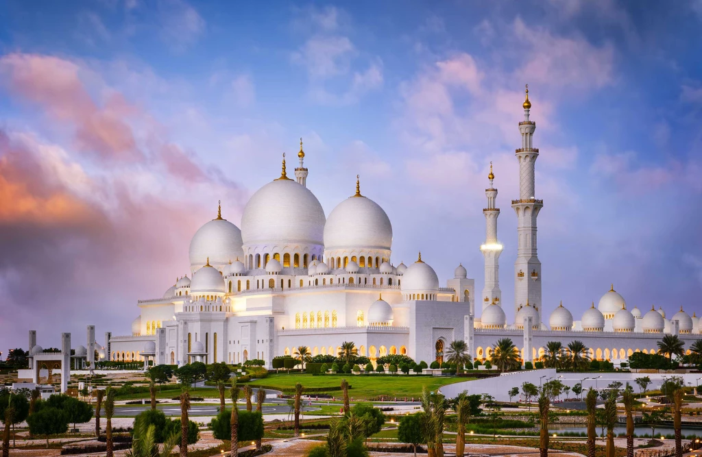 Sheikh Zayed Grand Mosque Abu Dhabi 1