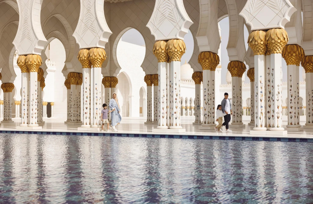 Sheikh Zayed Grand Mosque Abu Dhabi 2