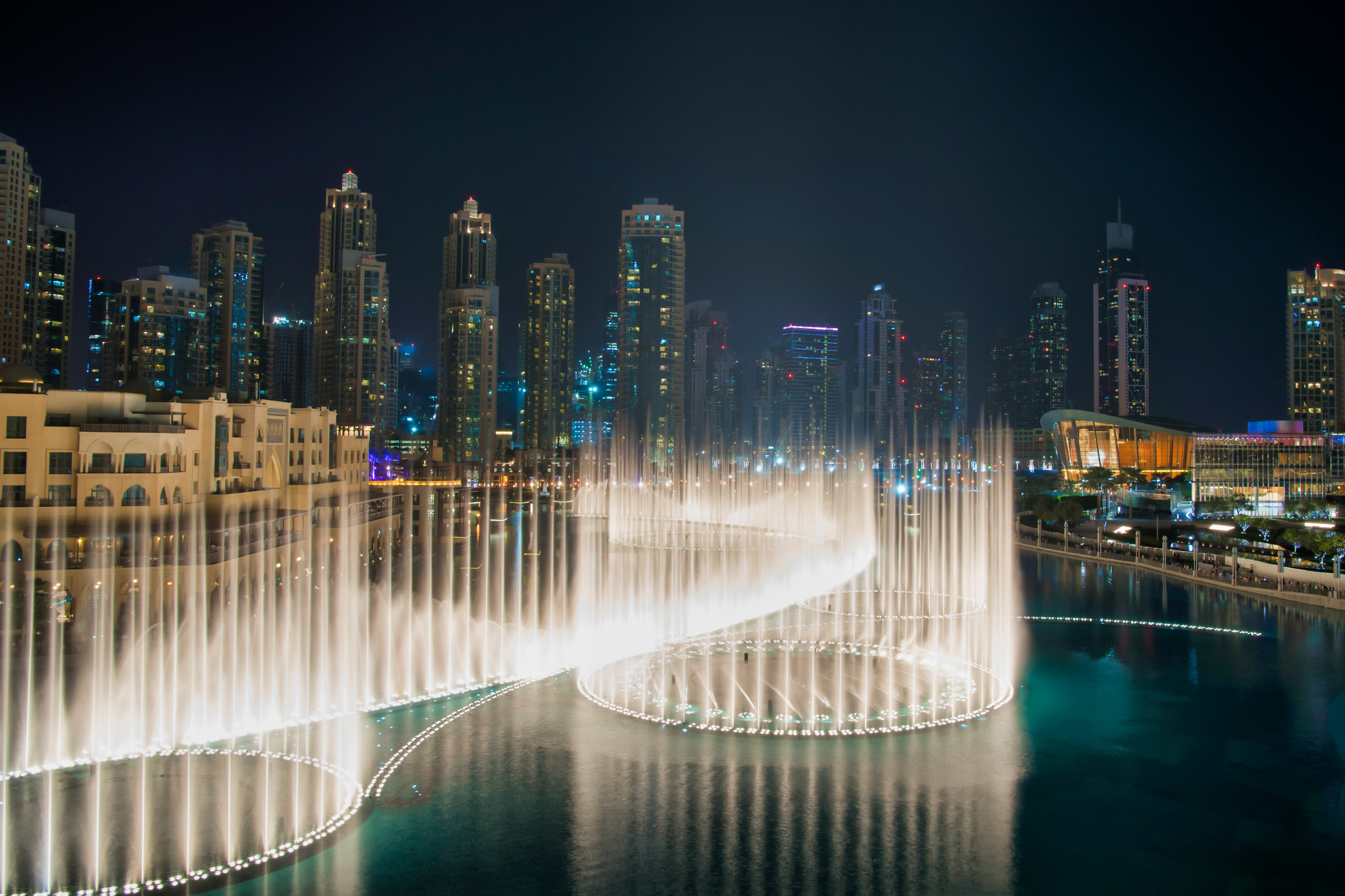 The Dubai Fountain Lake Ride Boardwalk